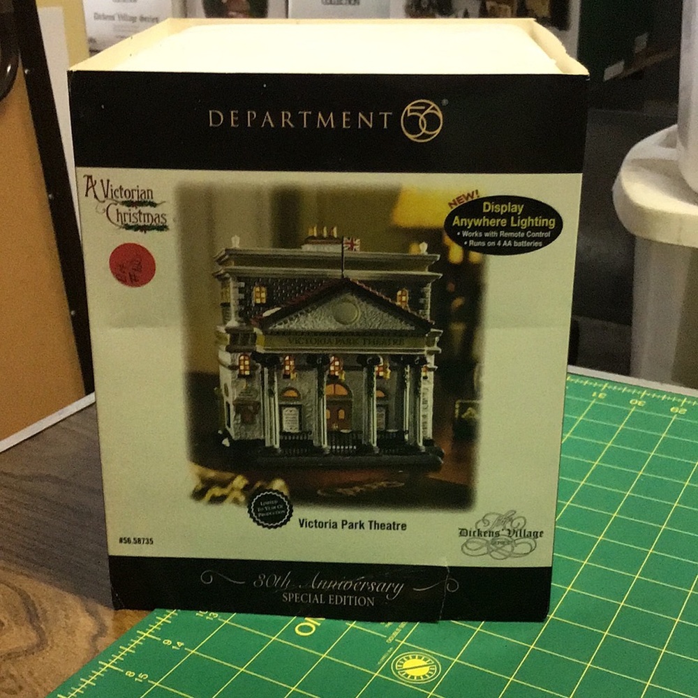 Dept 56 Dickens Village Victoria Park Theatre